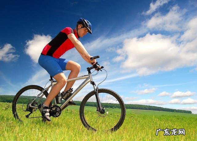 我刚买了一辆变速车,骑了两天屁股疼怎么办我也买了一身骑行服