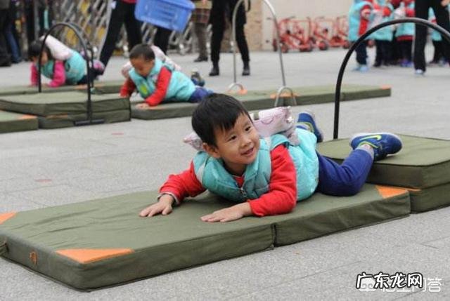 家里面积很小,选择什么健身器材适合一家人用