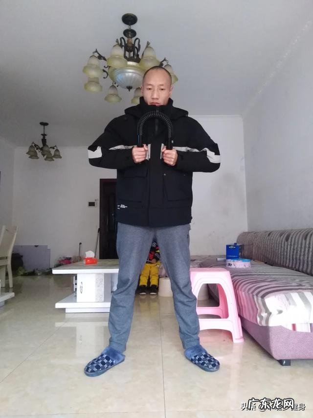 家里面积很小,选择什么健身器材适合一家人用