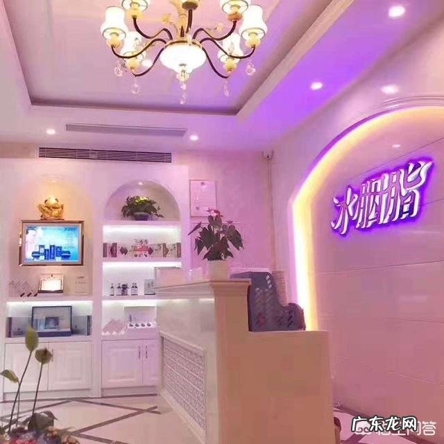 想开美容院,大概需要多少钱,要做哪些准备呢