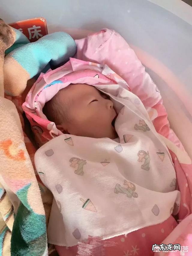 顺产一个月后如何进行盆底肌恢复锻炼