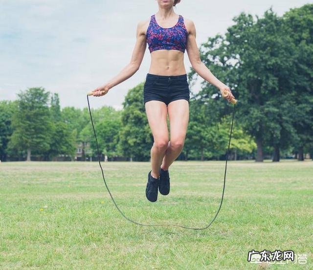 健身前除了慢跑热身，可以跳绳热身吗