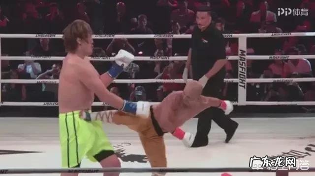 一龙强势复出,tko了崔洪万,你怎么看?