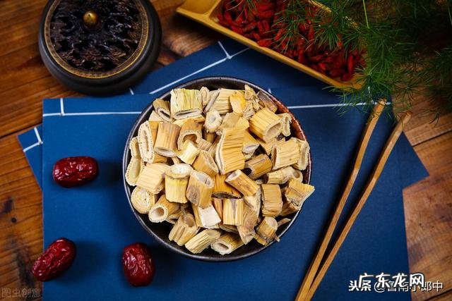 经常失眠多梦，控制不住想发脾气，这是怎么回事啊