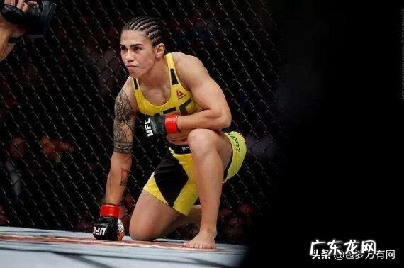 恭喜张伟丽获胜!看很多评论UFC波兰选手乔安娜为啥招人厌?