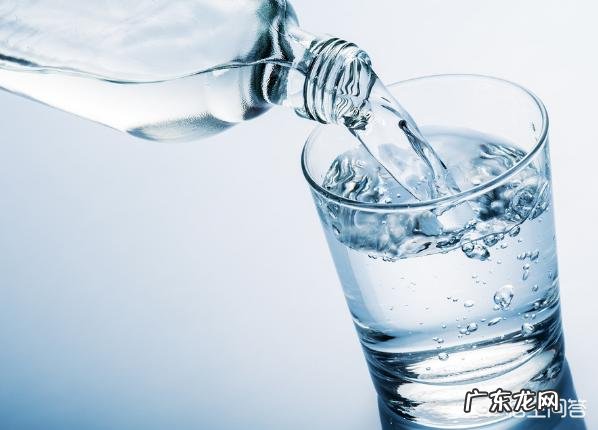 矿泉水比白开水更有营养吗？