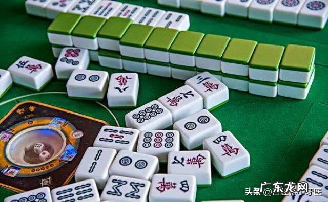 吃什么东西舌头都不舒服,口腔科看了教授、专家,说没问题,求解