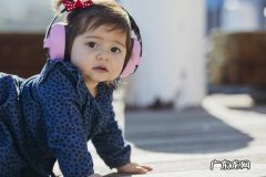 小孩4岁差四个月，才1米高，需要采取什么措施吗？