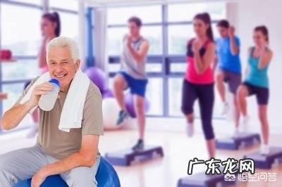 为什么女人到五十岁以后容易发胖?