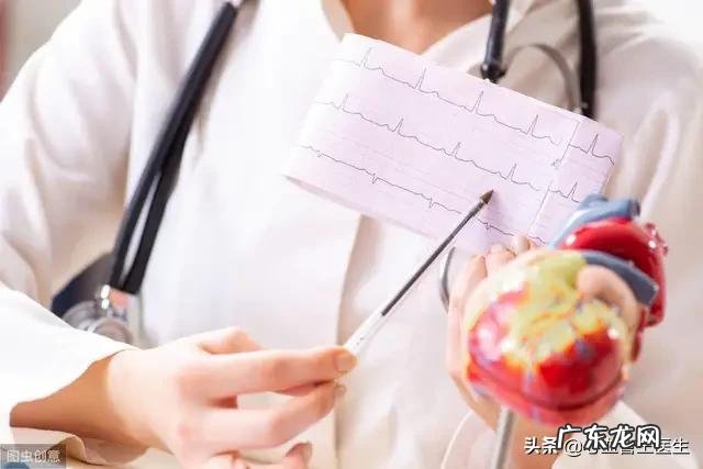 头晕胸闷无力还爱睡觉是什么原因