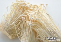 金针菇和蛋饺子可以放一起来烧汤吗？该怎么做才好吃？