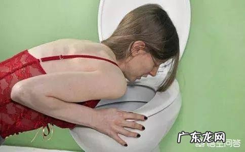 减肥期间,知道自己吃了会去催吐还要去吃吗