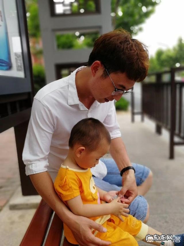 两岁半小孩如何在家早教?