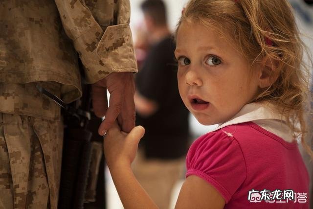 两岁半小孩如何在家早教?