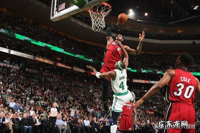 NBA历史上每个位置打球最残暴的球员都有哪些?