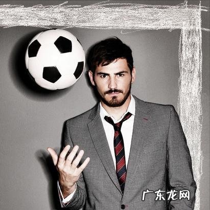 世界足坛颜值最高22人，男女各半，如何分配才能势均力敌？