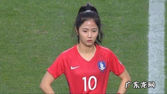 世界足坛颜值最高22人,男女各半,如何分配才能势均力敌?