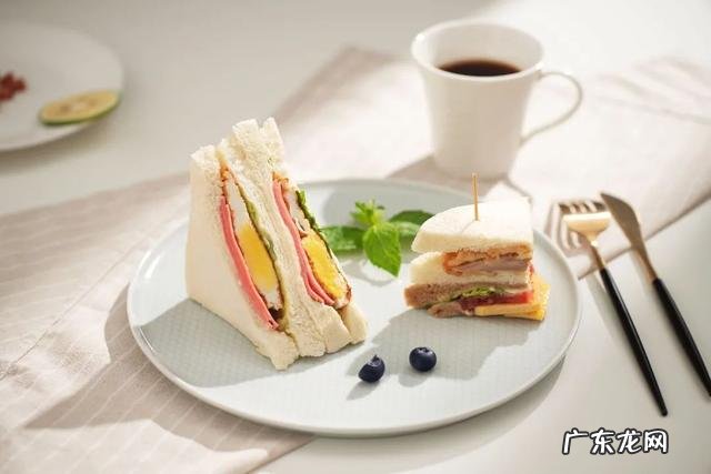 吃了整整三个礼拜便利店早餐,终于知道哪款最好吃了……