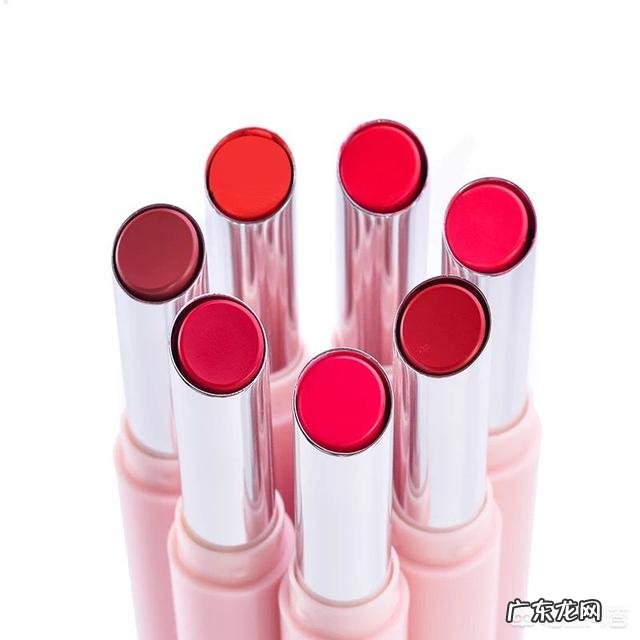 想问一下小姐妹们有没有一些好用的平价口红推荐?