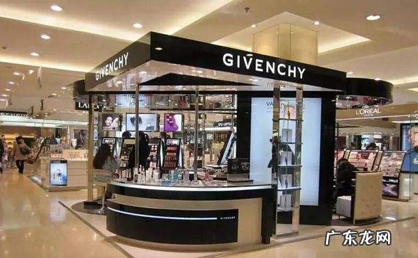 药店门口为什么总放一个秤？