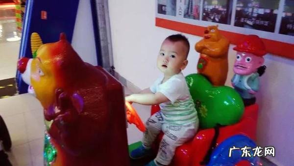 药店门口为什么总放一个秤？