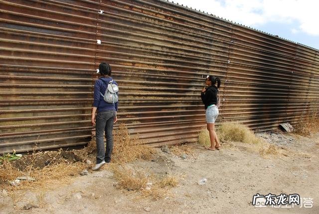 美墨边境墙有实际防护性能吗