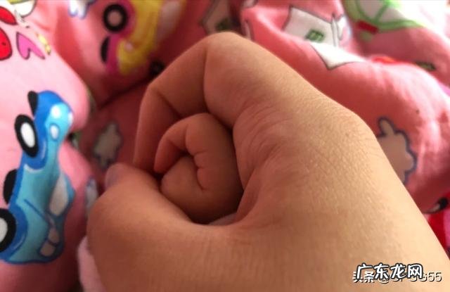 生完娃体型松松垮垮堪称大妈,怎样恢复孕前身材