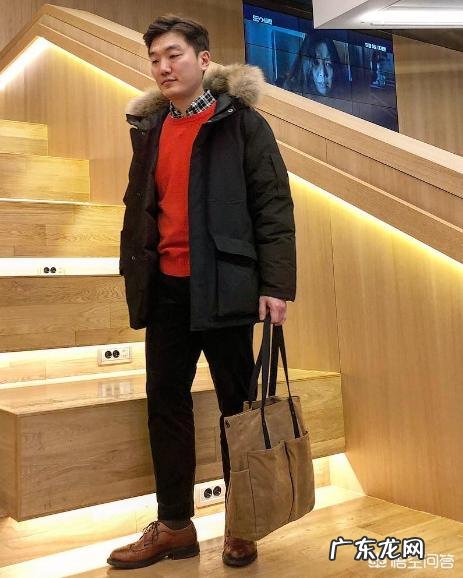 三十几岁的男人,平时穿衣应该怎么搭配?