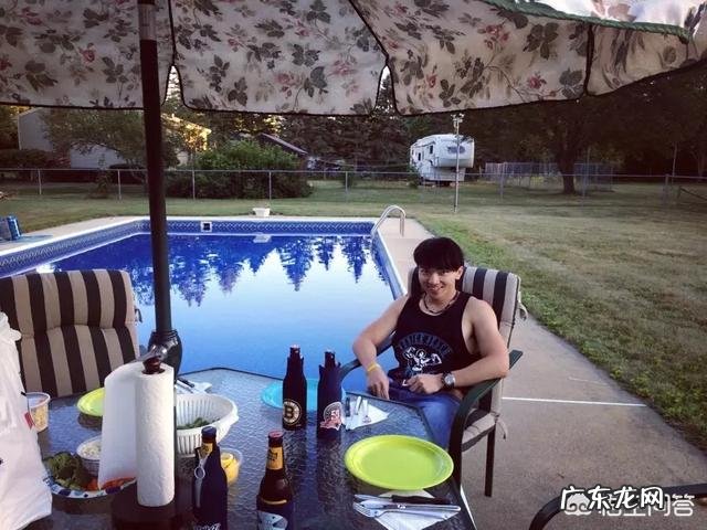 街头健身主要是靠核心力量的吗?