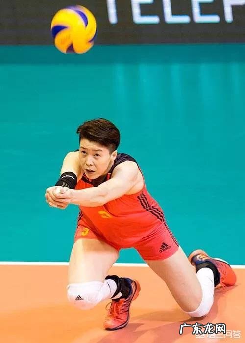 你们怎么看王兮兮“辱骂”美团小哥这件事