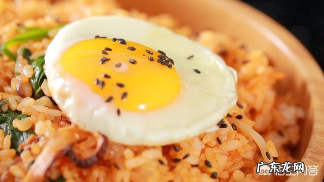 电饭煲怎么使用去蒸米饭比较好吃