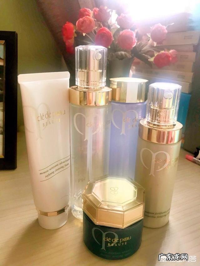 能推荐一些好用的水和精华吗