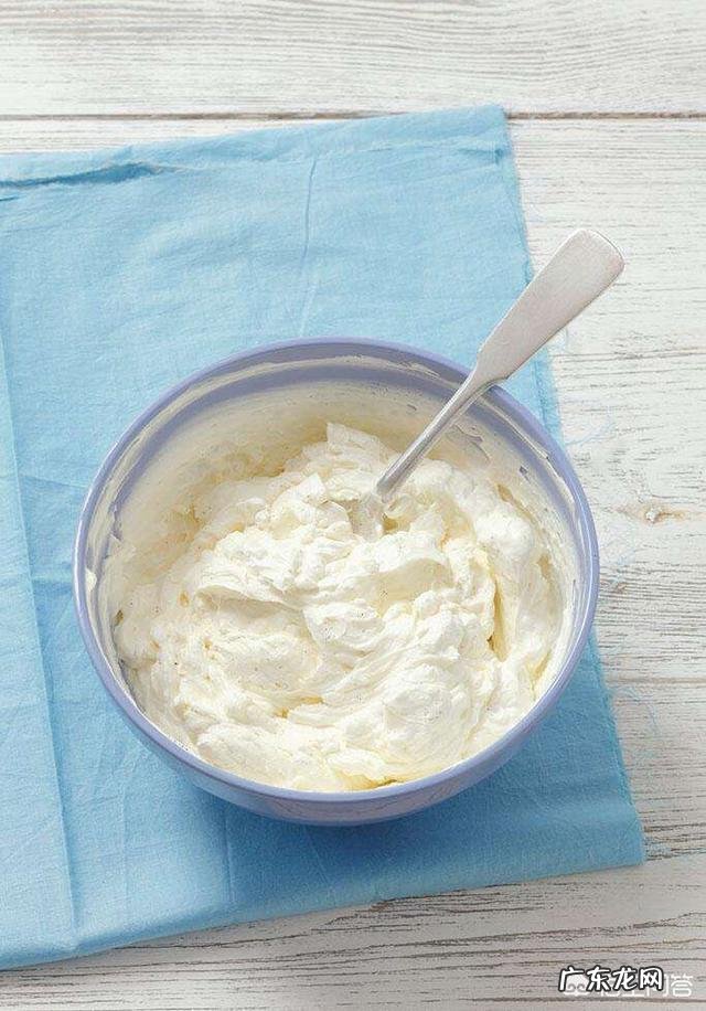 奶油蛋糕的奶油怎么做配比是多少