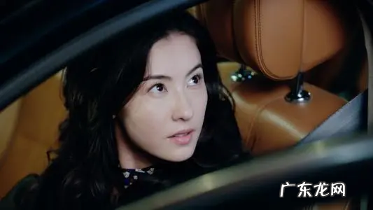 张柏芝罕见晒健身照,分享瘦小腿技巧,她是如何保持身材的?