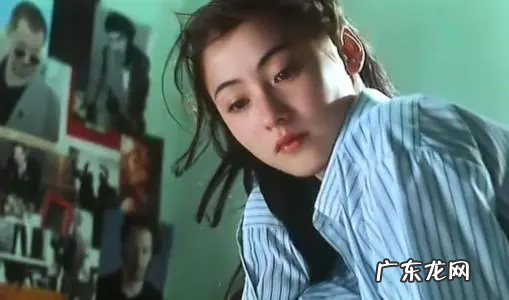 张柏芝罕见晒健身照,分享瘦小腿技巧,她是如何保持身材的?