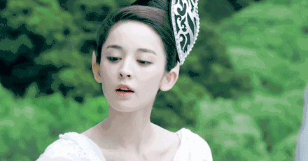 Dior找赵丽颖做形象大使,为何被吐槽?