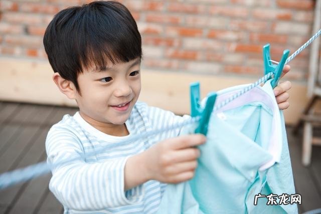 3-6岁幼儿适合做的家务 幼儿学习做家务的意义