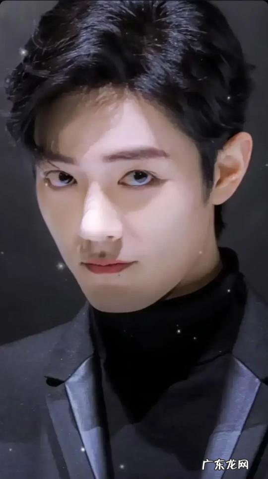 假如肖战有了女朋友,你会对他回踩脱粉吗