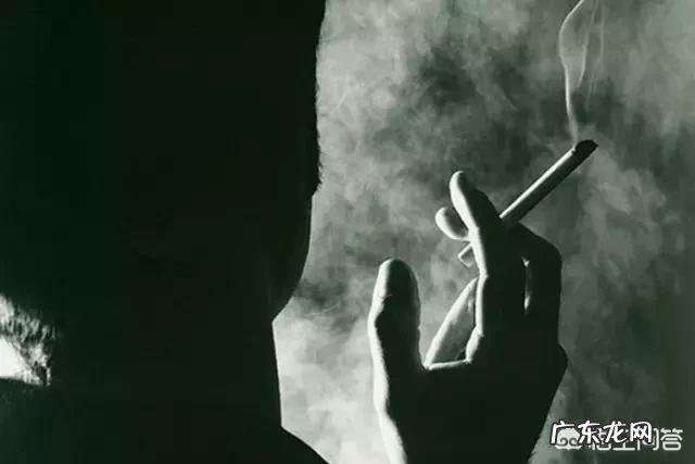 吸烟的人多喝茶真能减少危害吗