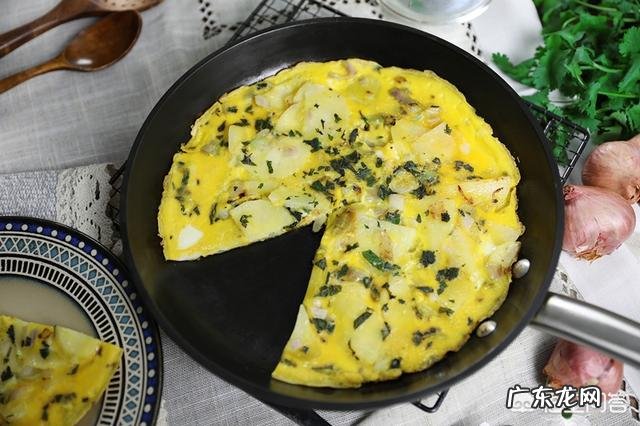 西班牙土豆鸡蛋饼的家常做法