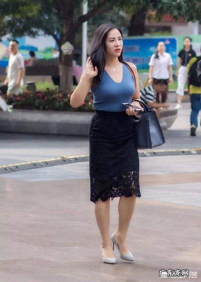 春季悄悄的来临,丰满轻熟身材的小姐姐应该如何搭配