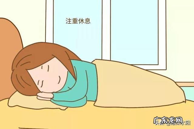 产后月子修复瑜伽有哪些,什么瑜伽适合产后做