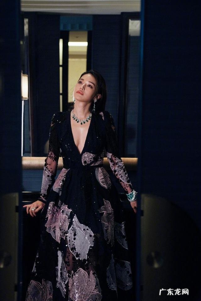 舒淇红毯美出新高度,如何打造“舒淇式”的小性感