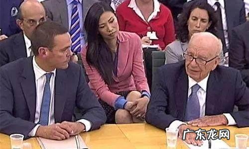 邓文迪48岁牵手21岁小男友,她究竟有多大魅力