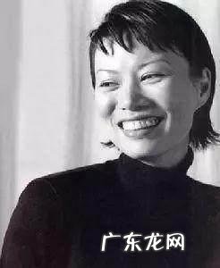 邓文迪48岁牵手21岁小男友,她究竟有多大魅力