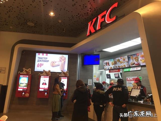 10块人民币能兑换100块卢布，那在俄罗斯可以买到什么