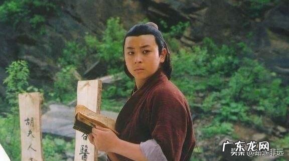 哪些明星小时候比现在难看而哪些明星又比现在好看