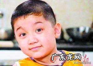 哪些明星小时候比现在难看而哪些明星又比现在好看