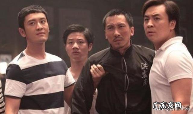 哪些明星小时候比现在难看而哪些明星又比现在好看