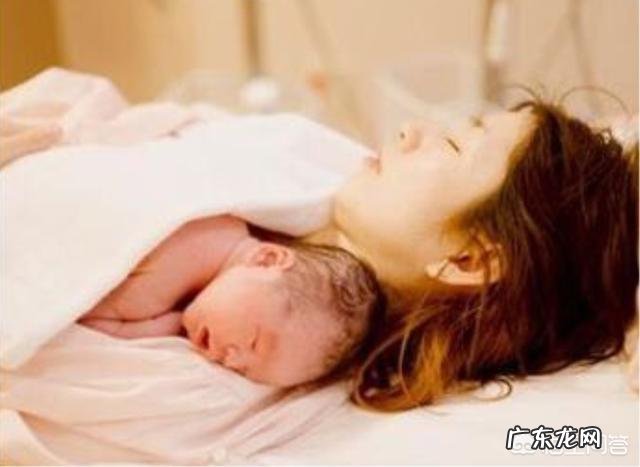 生完宝宝以后,产妇喝蜂蜜水对身体有影响吗